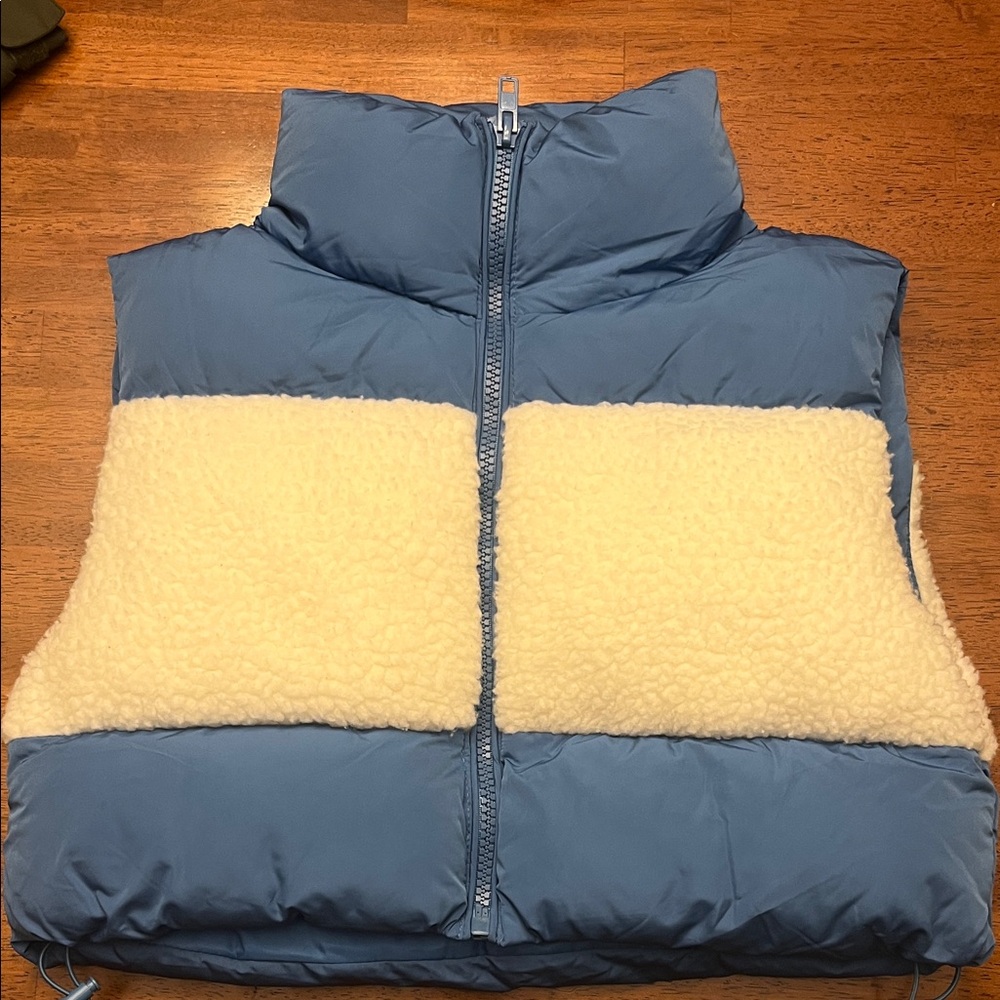 Forever 21 Blue and Cream Puffer Vest